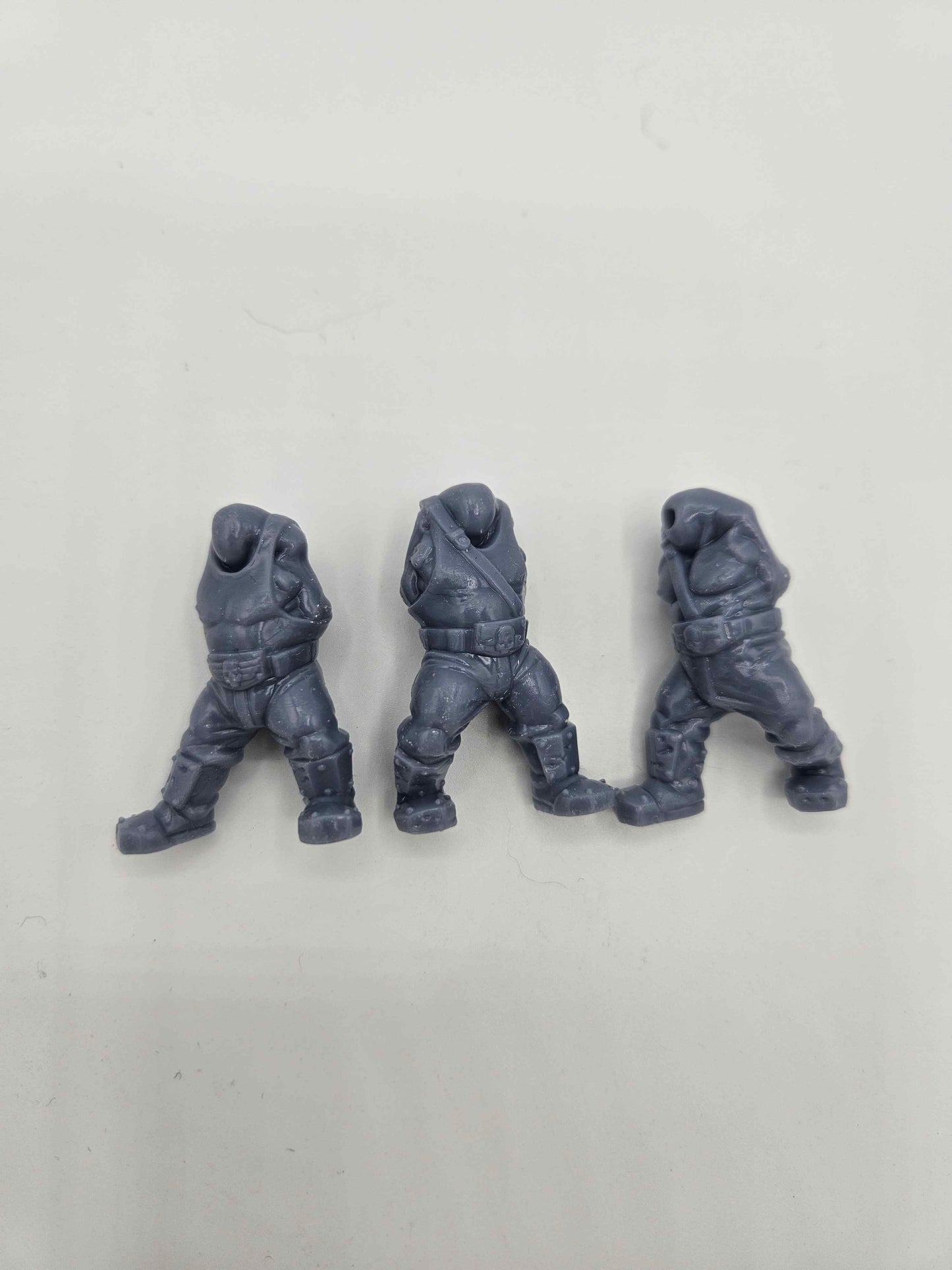Large Man Bodies compatible with Ogryns/Bullgryns