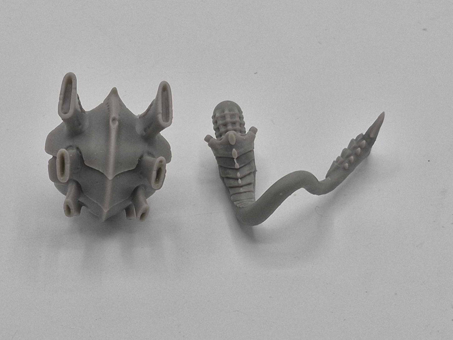 3D Printed Torso Compatible with Tyranid Hive Tyrant